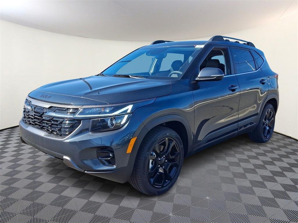 new 2025 Kia Seltos car, priced at $30,965