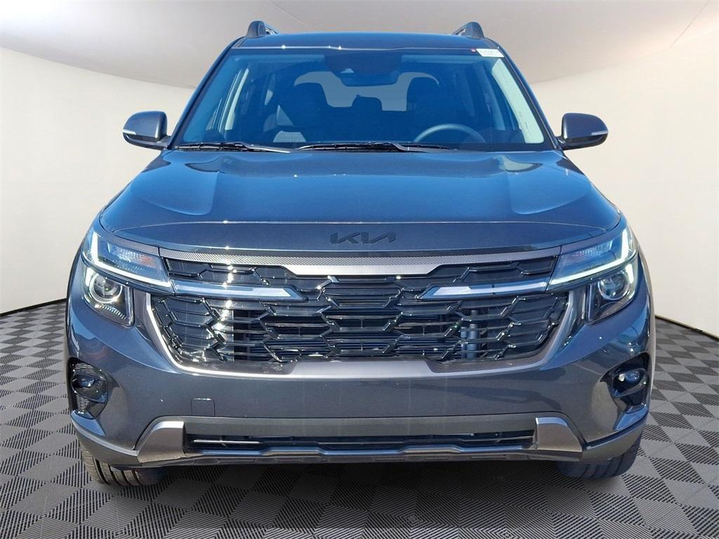 new 2025 Kia Seltos car, priced at $30,965