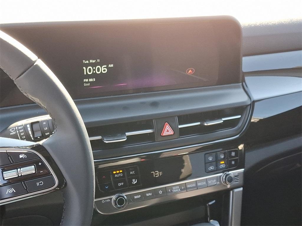 new 2025 Kia Seltos car, priced at $30,965