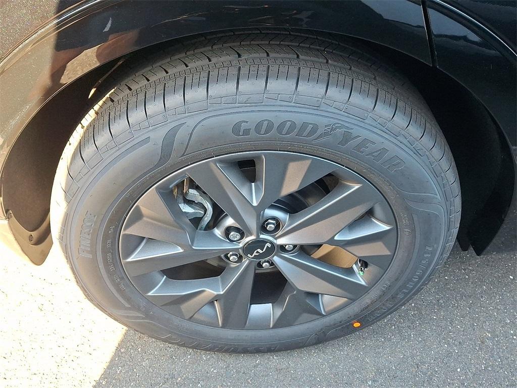 new 2025 Kia Sportage Hybrid car, priced at $39,535