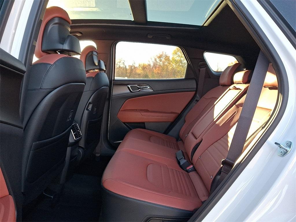 new 2026 Kia Sportage Hybrid car, priced at $42,705