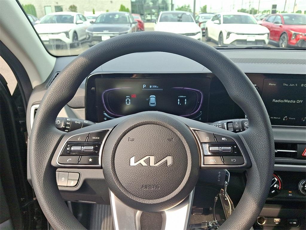 new 2025 Kia Seltos car, priced at $26,670