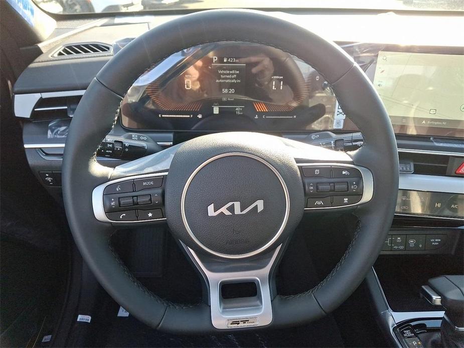 new 2025 Kia K5 car, priced at $32,080