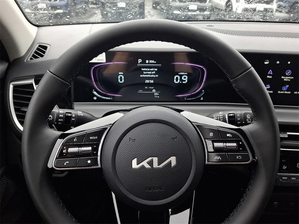 new 2025 Kia Seltos car, priced at $28,670