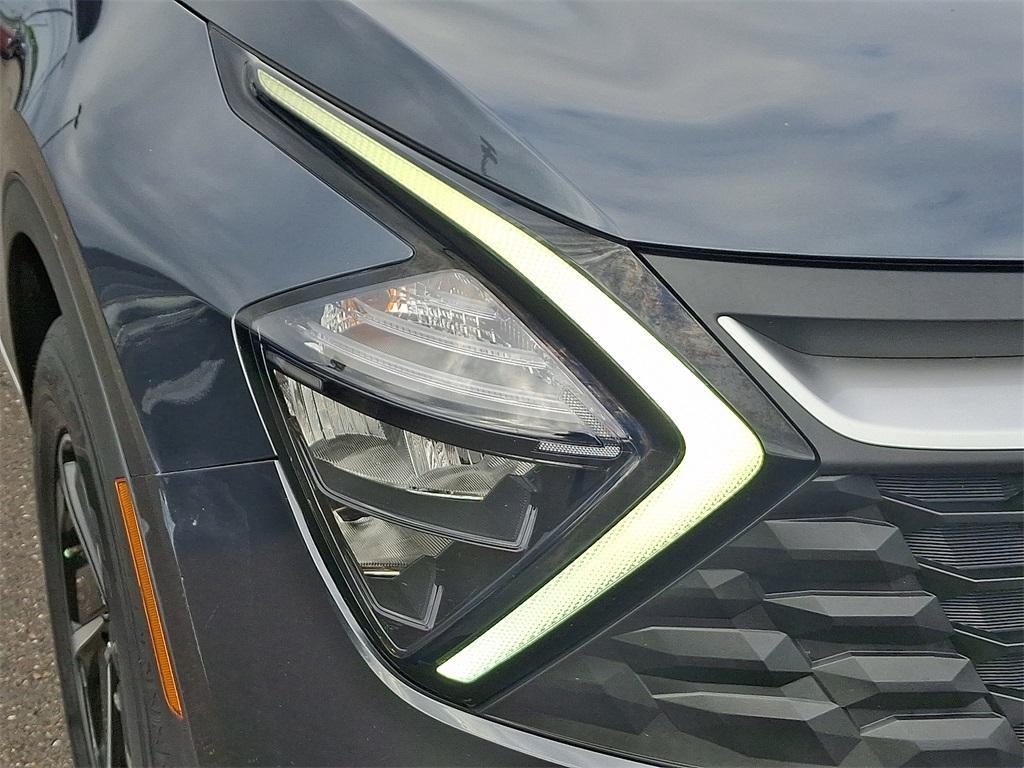 used 2023 Kia Sportage Hybrid car, priced at $25,301