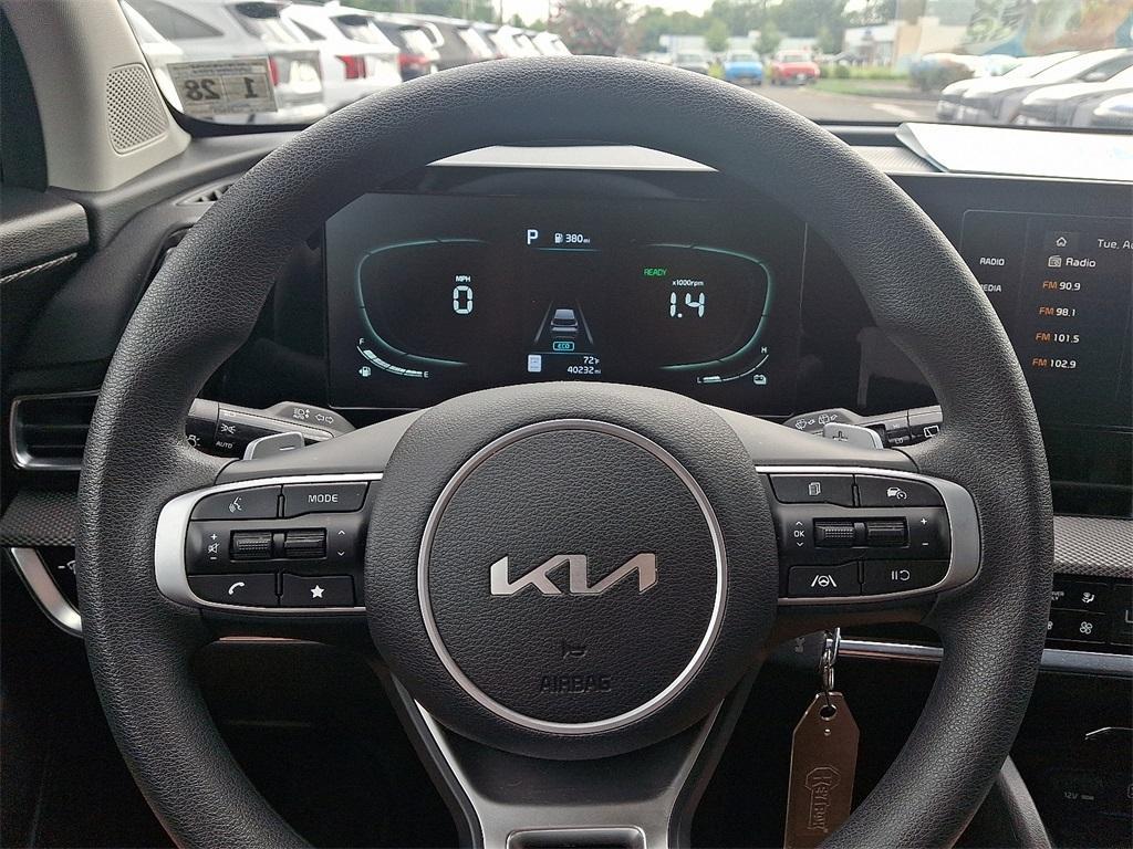 used 2023 Kia Sportage Hybrid car, priced at $25,301