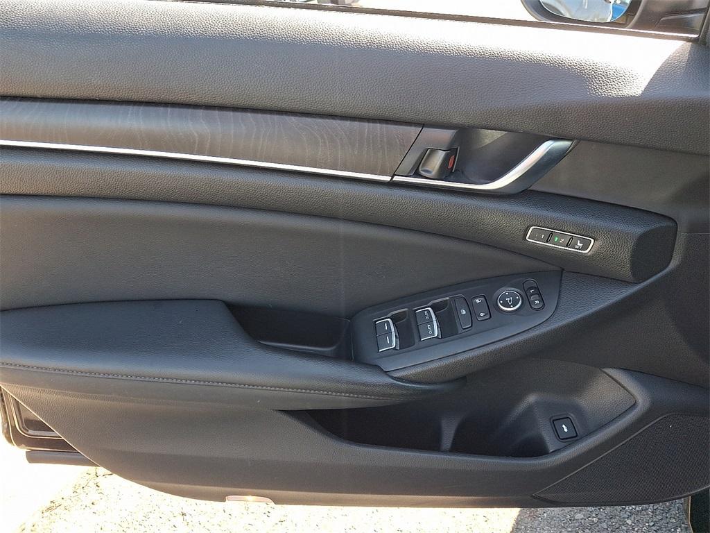 used 2018 Honda Accord Hybrid car, priced at $24,701
