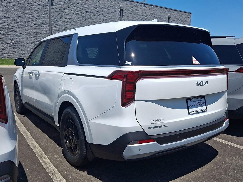 new 2025 Kia Carnival car, priced at $41,105