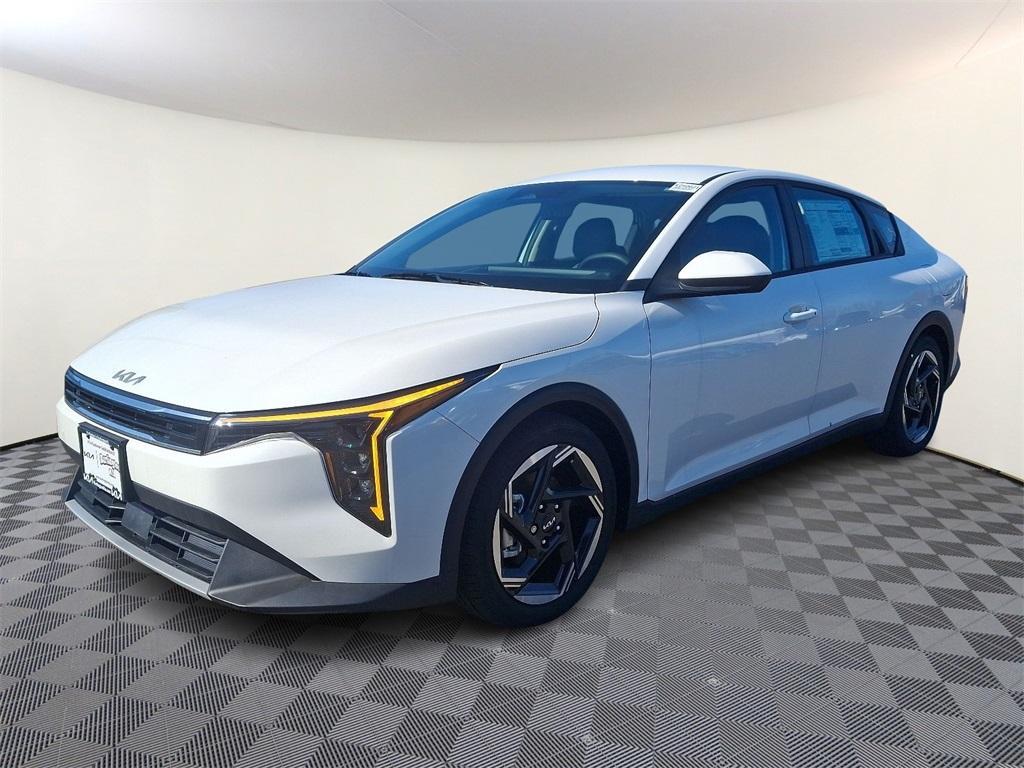 new 2025 Kia K4 car, priced at $25,830