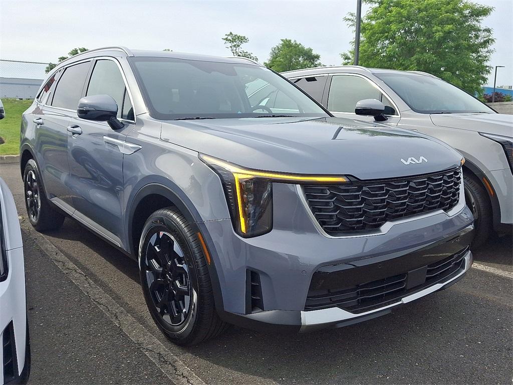 new 2025 Kia Sorento car, priced at $36,655