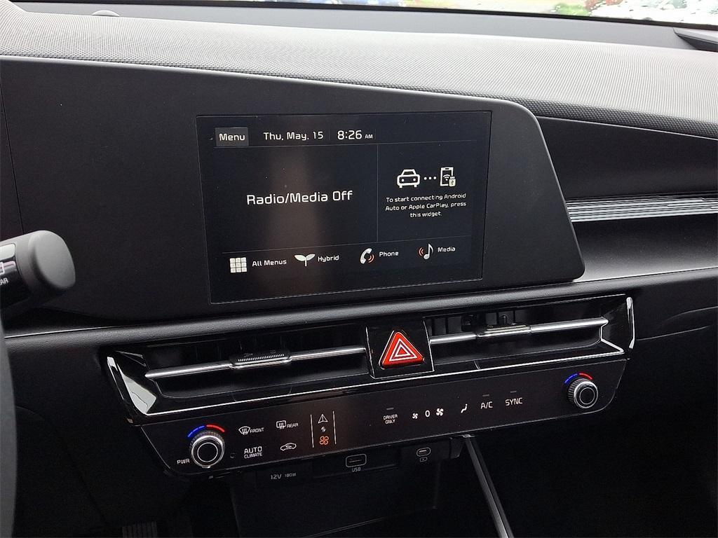 new 2025 Kia Niro car, priced at $29,310
