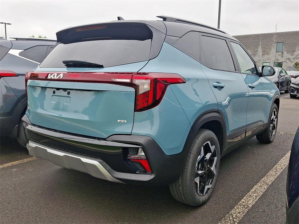 new 2025 Kia Seltos car, priced at $28,670