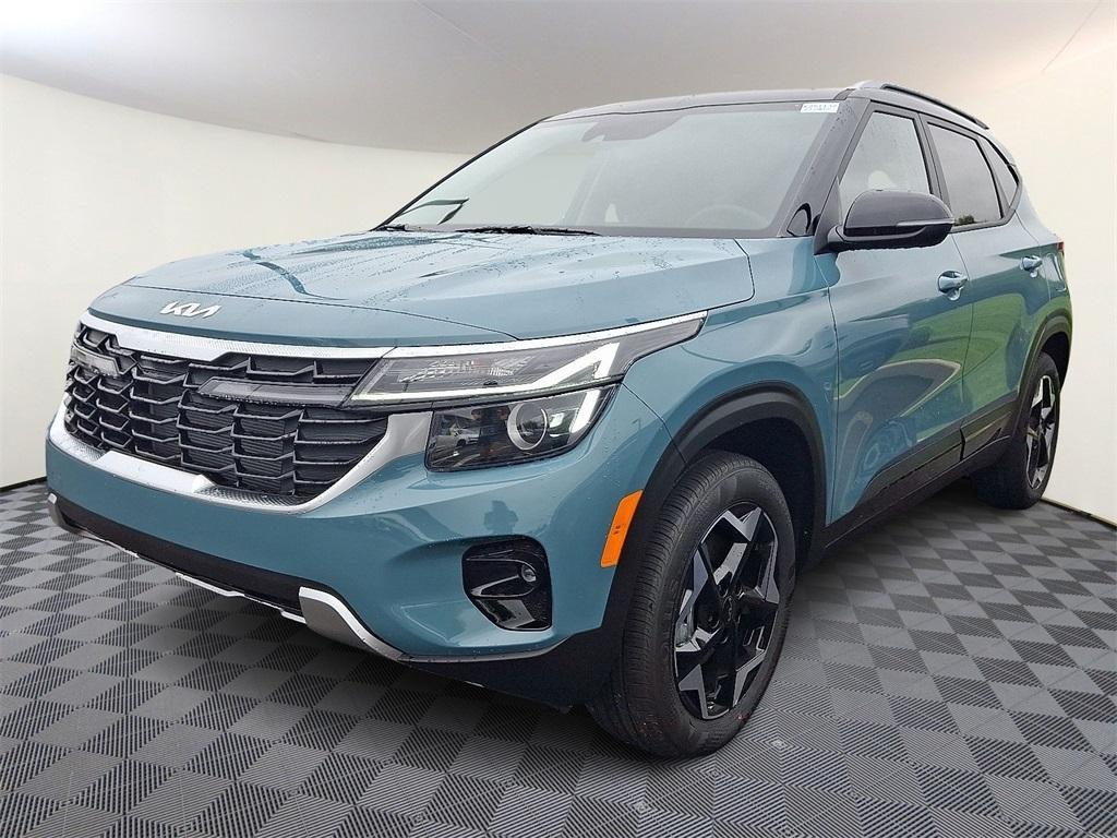 new 2025 Kia Seltos car, priced at $28,670