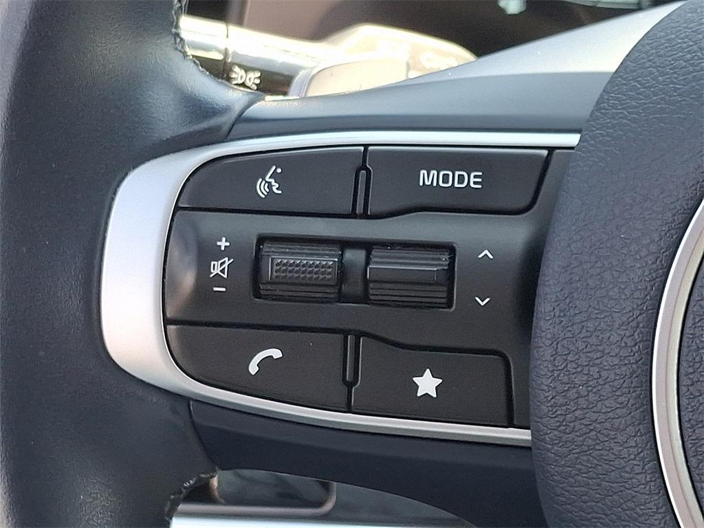 used 2023 Kia Sportage Hybrid car, priced at $29,901