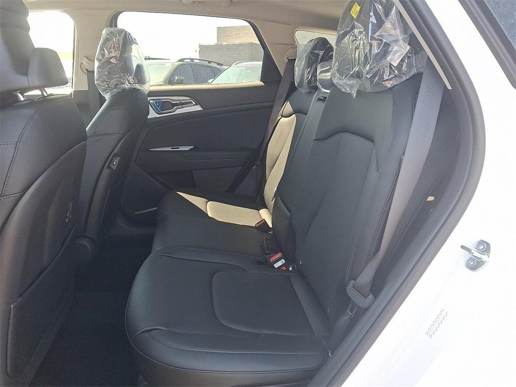 new 2025 Kia Sportage car, priced at $32,780