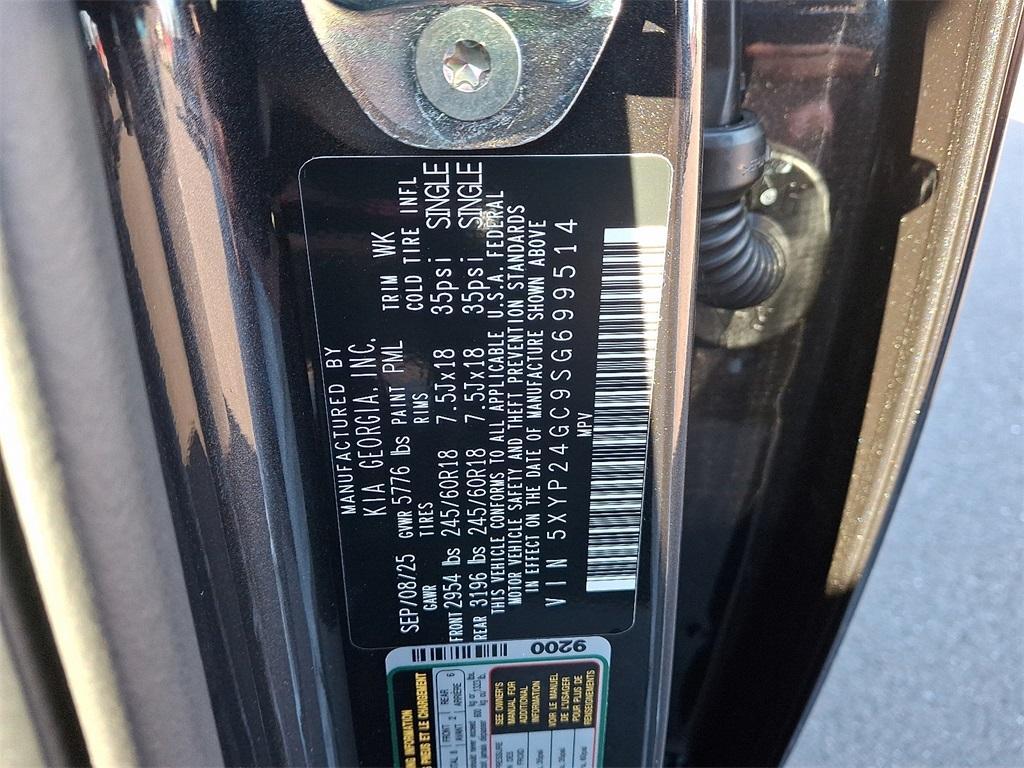 new 2025 Kia Telluride car, priced at $38,120