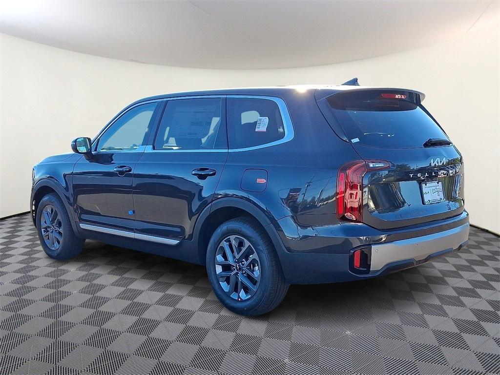 new 2025 Kia Telluride car, priced at $38,120