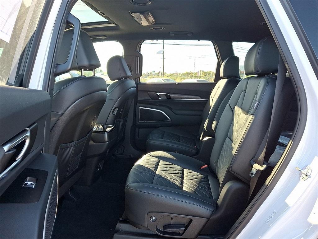 new 2025 Kia Telluride car, priced at $49,380