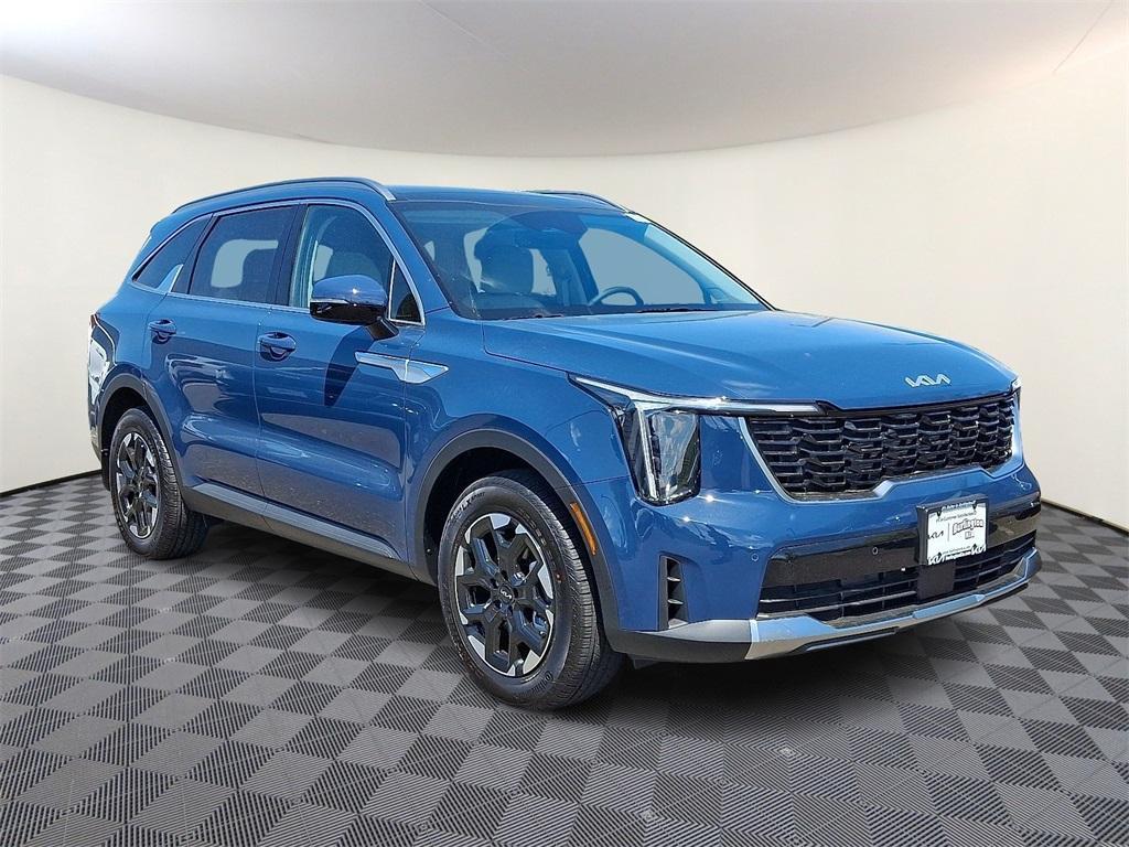 new 2025 Kia Sorento car, priced at $38,450