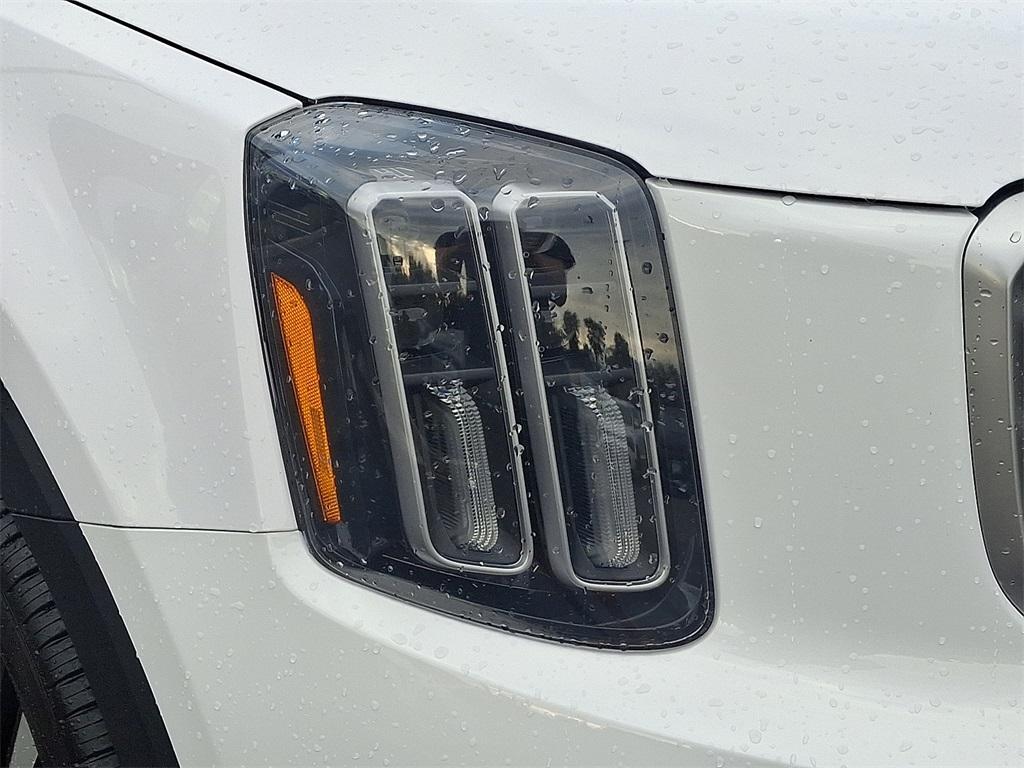 used 2025 Kia Telluride car, priced at $43,801