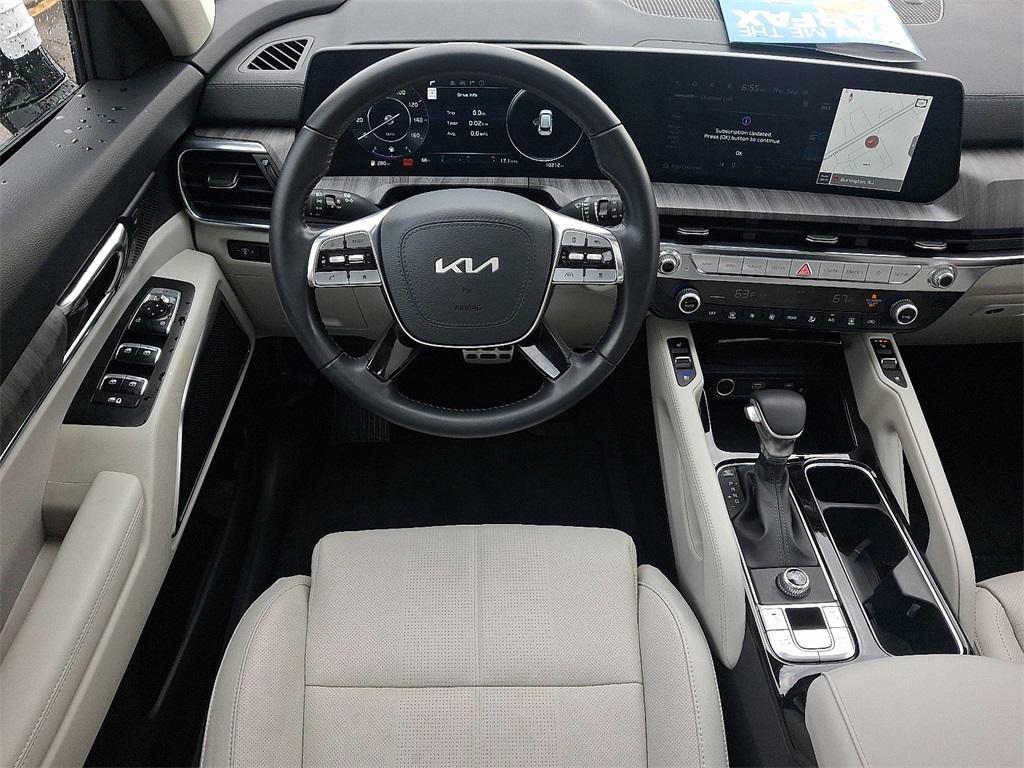 used 2025 Kia Telluride car, priced at $43,801