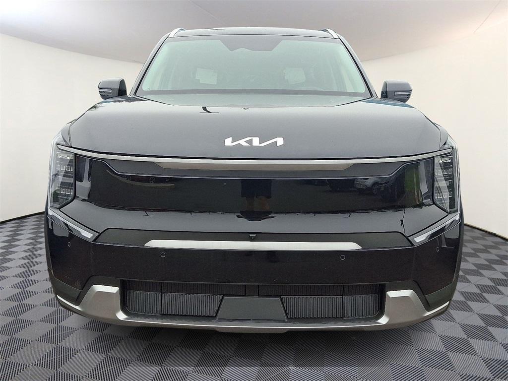 new 2026 Kia EV9 car, priced at $66,610