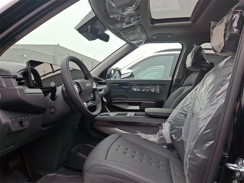 new 2026 Kia EV9 car, priced at $66,610