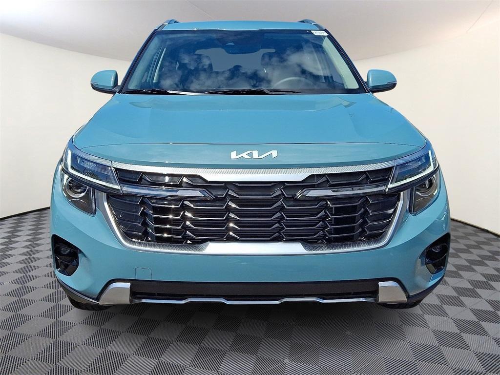 new 2025 Kia Seltos car, priced at $30,160