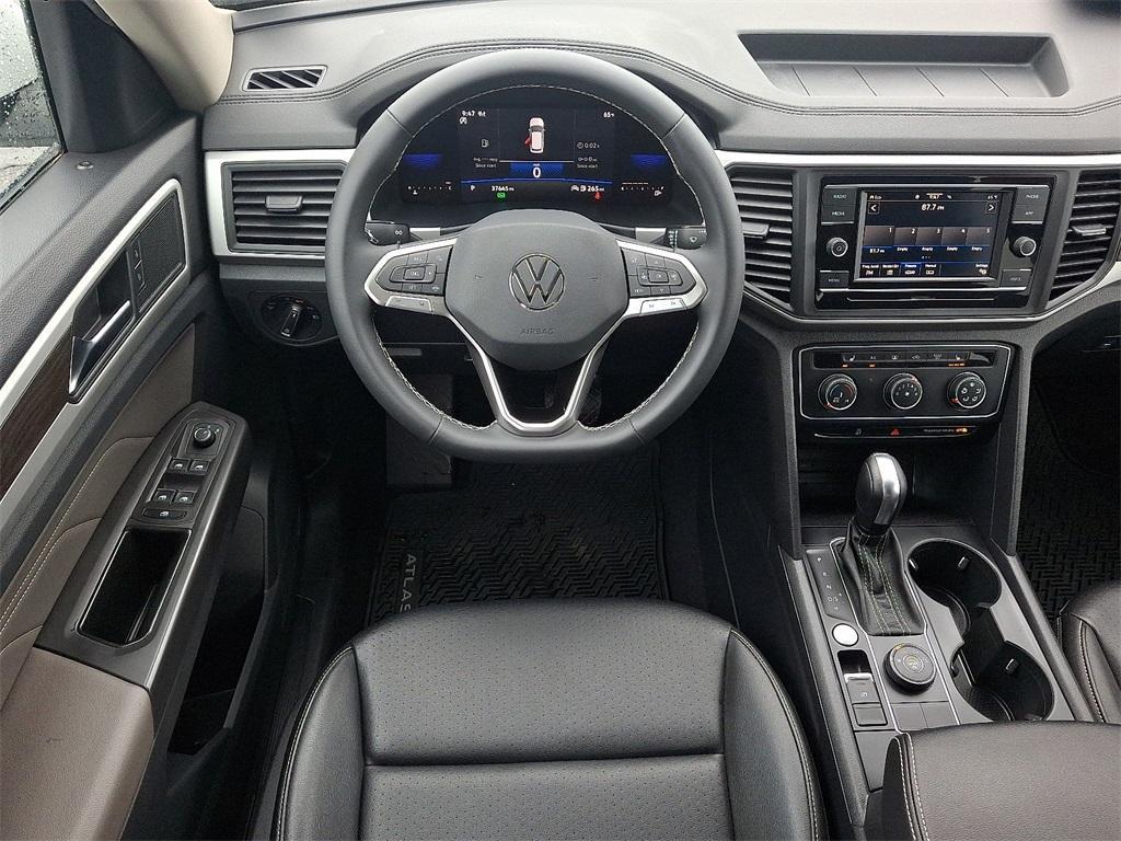 used 2022 Volkswagen Atlas car, priced at $26,401