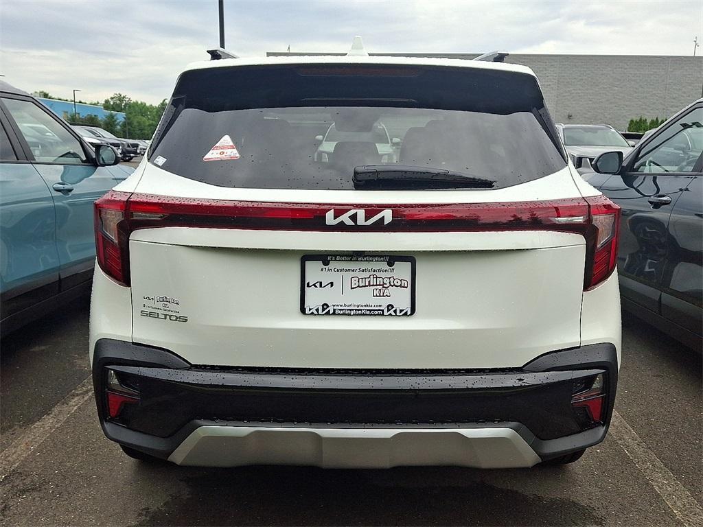 new 2026 Kia Seltos car, priced at $27,370