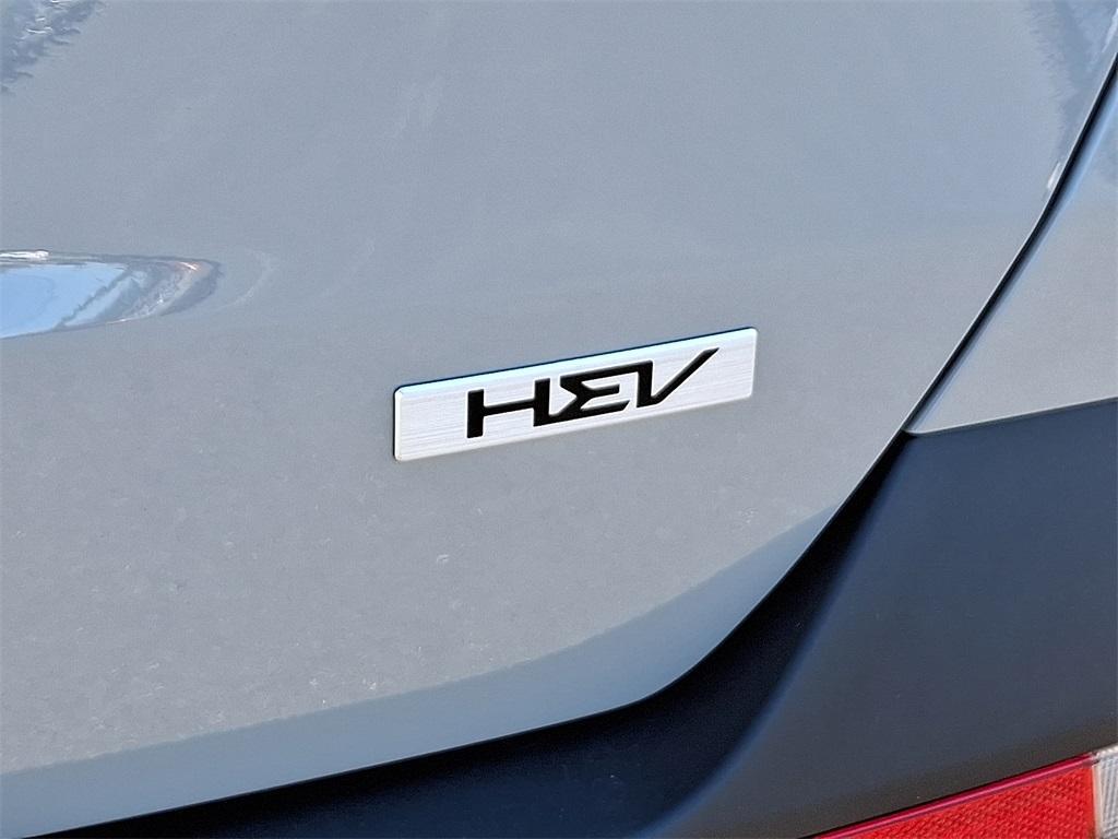 new 2026 Kia Carnival Hybrid car, priced at $55,145