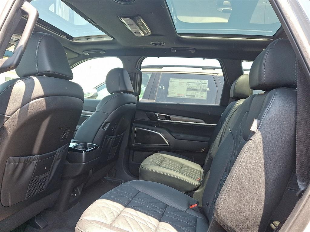 new 2025 Kia Telluride car, priced at $51,855