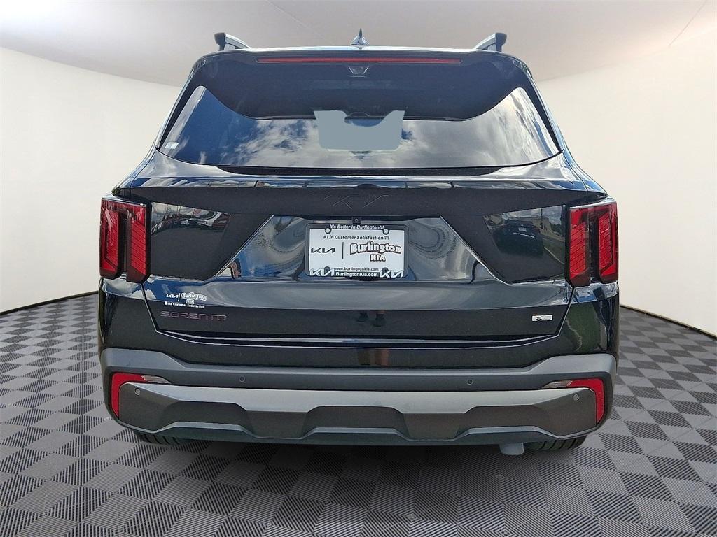 used 2025 Kia Sorento car, priced at $41,701