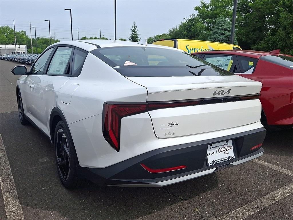 new 2025 Kia K4 car, priced at $25,910