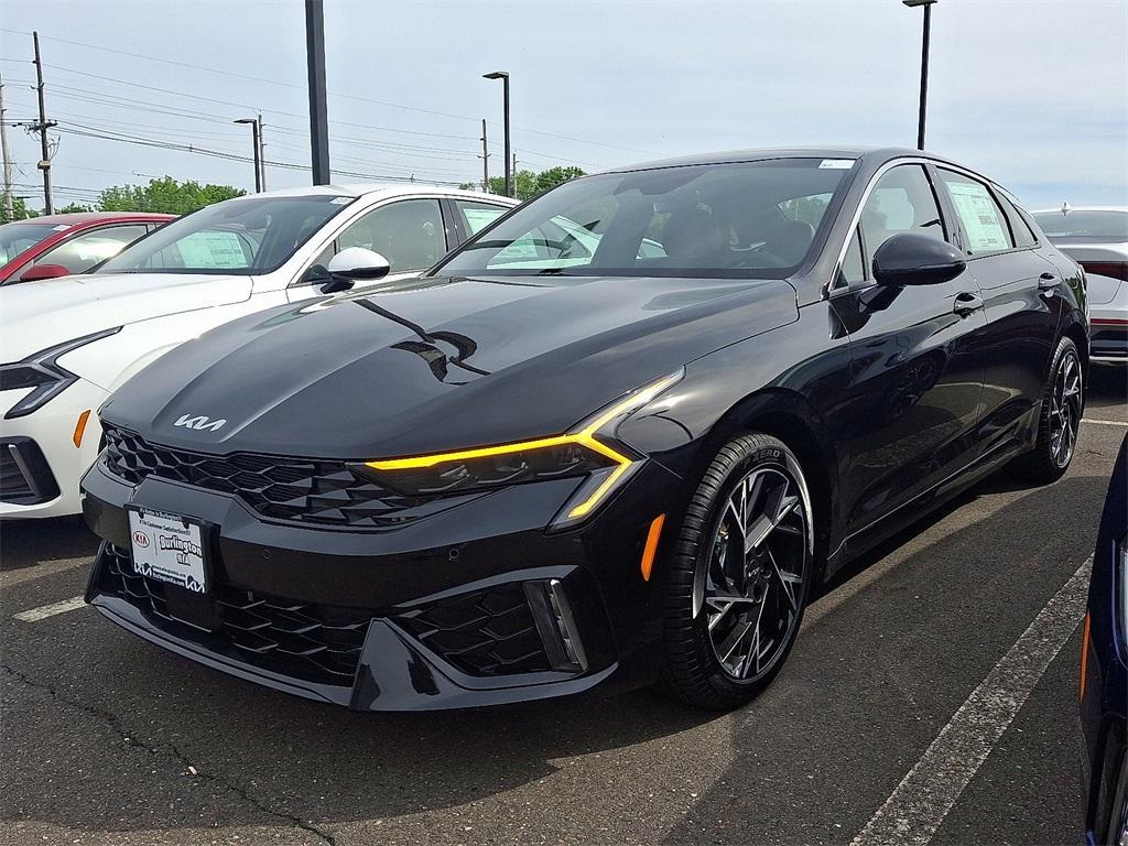 new 2025 Kia K5 car, priced at $32,010