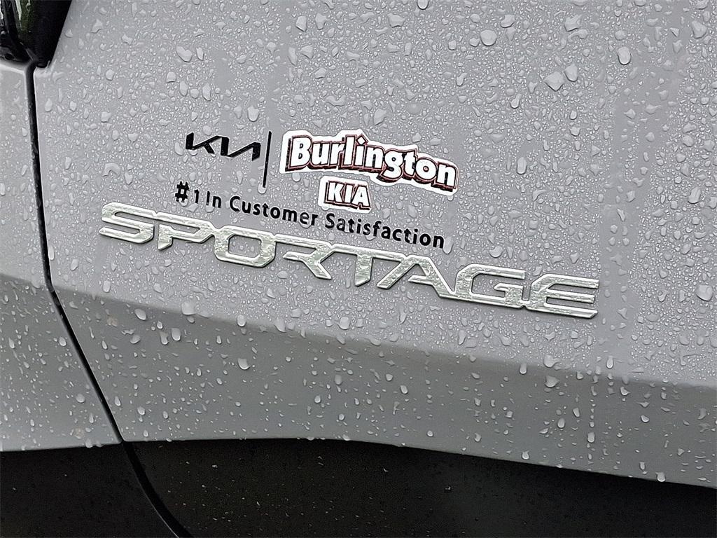 new 2026 Kia Sportage Hybrid car, priced at $36,680