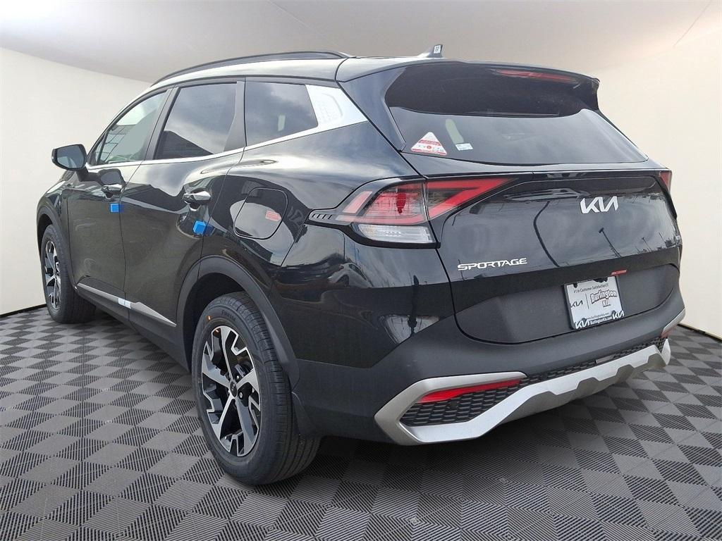 new 2025 Kia Sportage Hybrid car, priced at $35,615