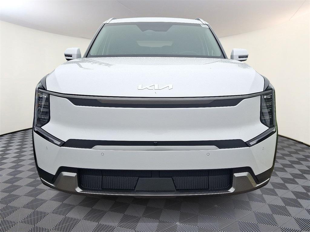 new 2026 Kia EV9 car, priced at $66,455