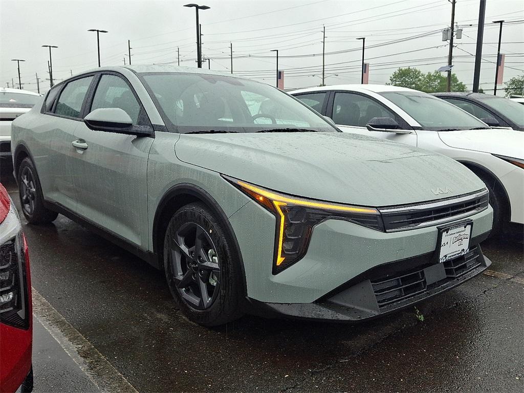 new 2025 Kia K4 car, priced at $24,415