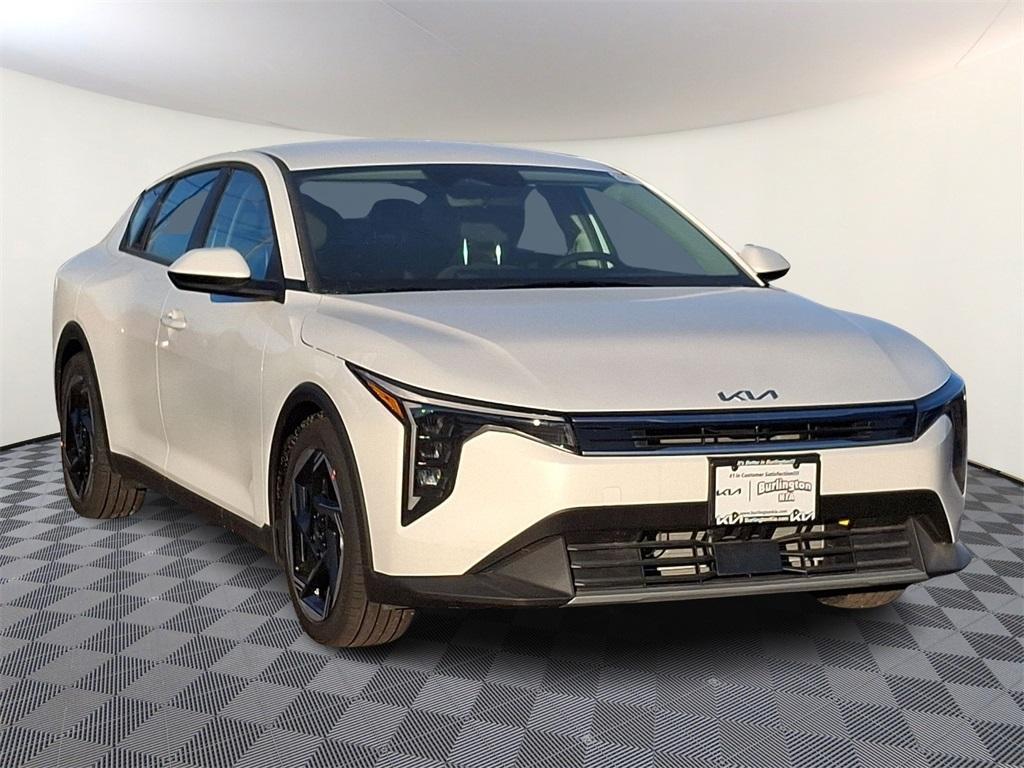 new 2025 Kia K4 car, priced at $25,955