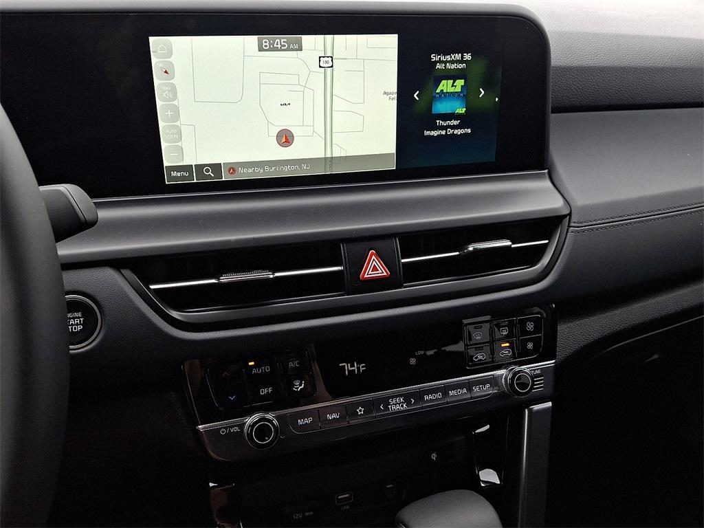 new 2025 Kia Seltos car, priced at $30,160