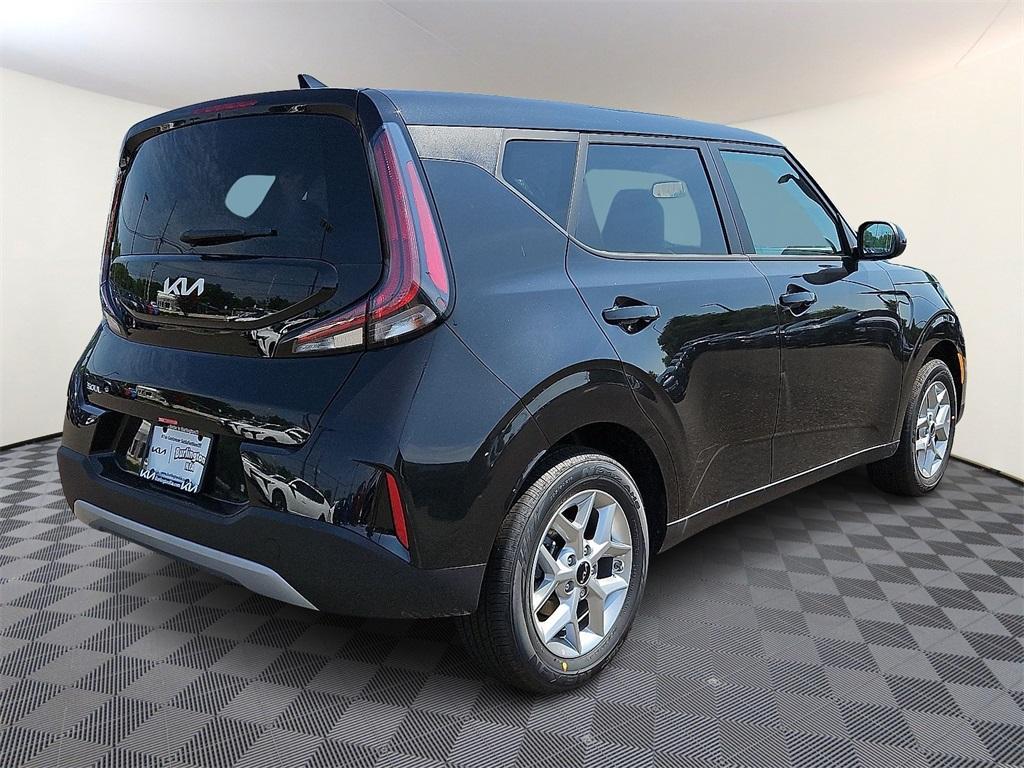 new 2025 Kia Soul car, priced at $22,905