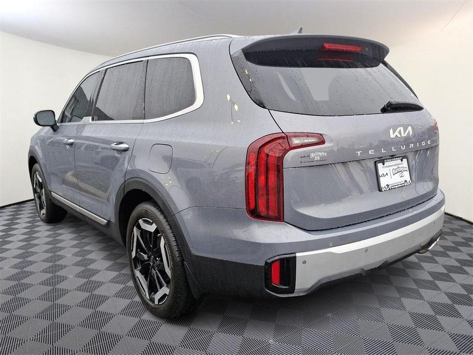 used 2024 Kia Telluride car, priced at $39,401