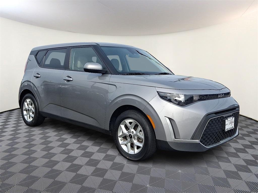 used 2023 Kia Soul car, priced at $20,401