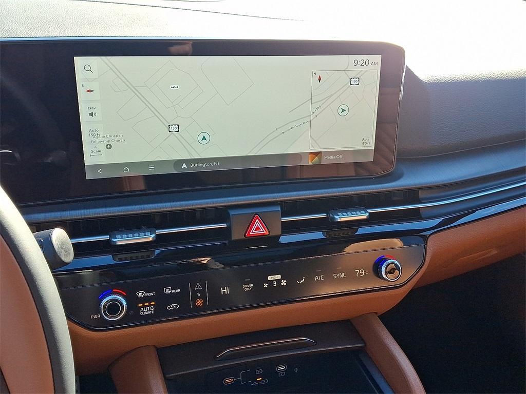 new 2026 Kia Sportage Plug-In Hybrid car, priced at $49,570