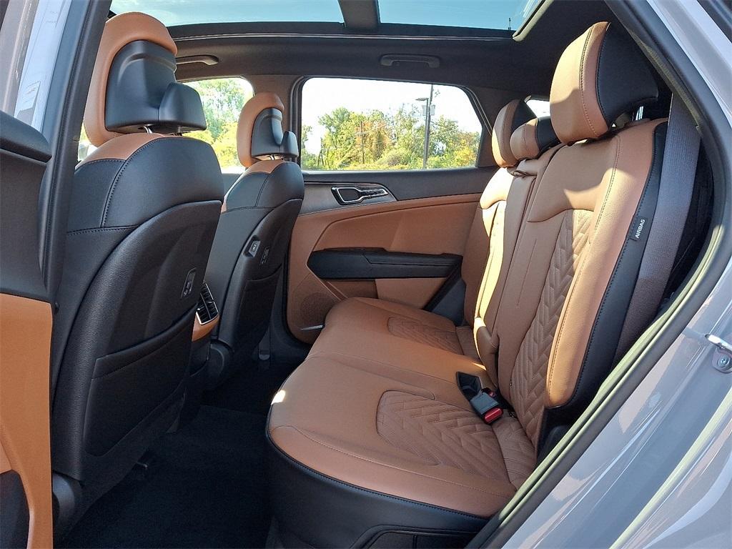 new 2026 Kia Sportage Plug-In Hybrid car, priced at $49,570