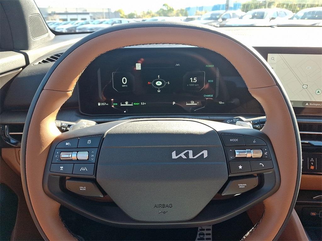 new 2026 Kia Sportage Plug-In Hybrid car, priced at $49,570