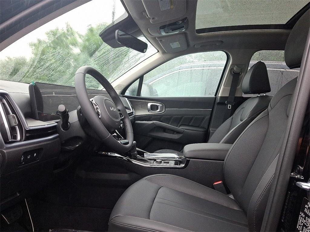 new 2025 Kia Sorento car, priced at $45,255
