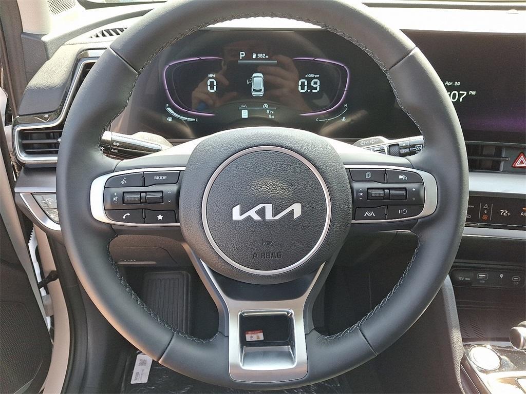 new 2025 Kia Sportage car, priced at $32,780