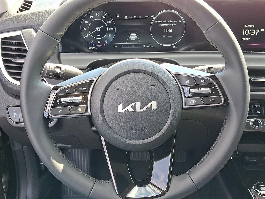new 2025 Kia Seltos car, priced at $30,160